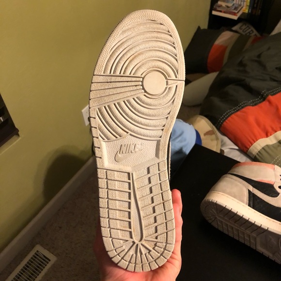 Jordan 1 neutral grey - Picture 7 of 8